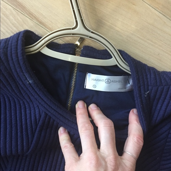 Designer blue textured body-con mini dress with sleeves - Picture 4 of 5